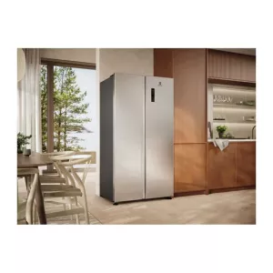 Electrolux side by side frižider EAT6ME53U0