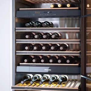 Miele samostojeći vinski frižider KWT 6834 SGS