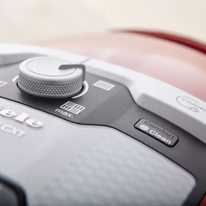 Miele usisivač Blizzard CX1 Red PowerLine - SKRR3