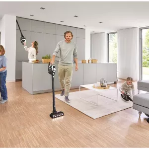 Bosch akumulatorski usisivač BSS8224