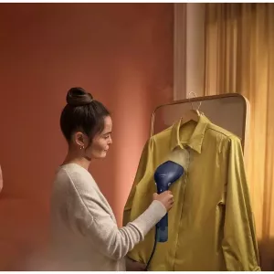 Philips aparat za vertikalno peglanje STH7020/20