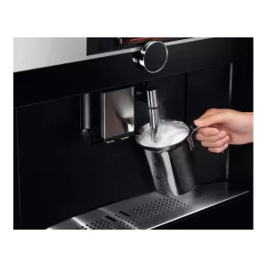 AEG ugradni aparat za kafu KKB894500B