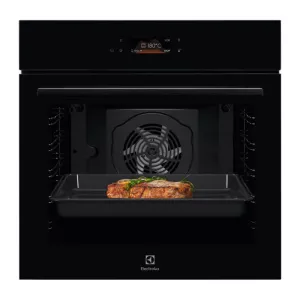 Electrolux ugradna rerna LOE8P38Z