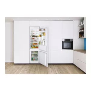 Candy ugradni frižider CBL3519FW