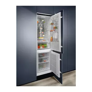 Electrolux ugradni frižider ENC8MC19S